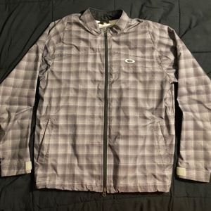 Mens gray Oakley rain jacket size Large
